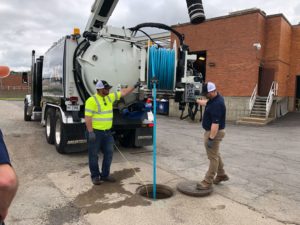 Aquatech B-10 Jet/Vac Sewer Cleaning Truck jetter in manhole