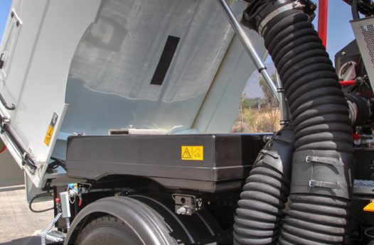 Global Viajet 6 Street Sweeper - Image 14