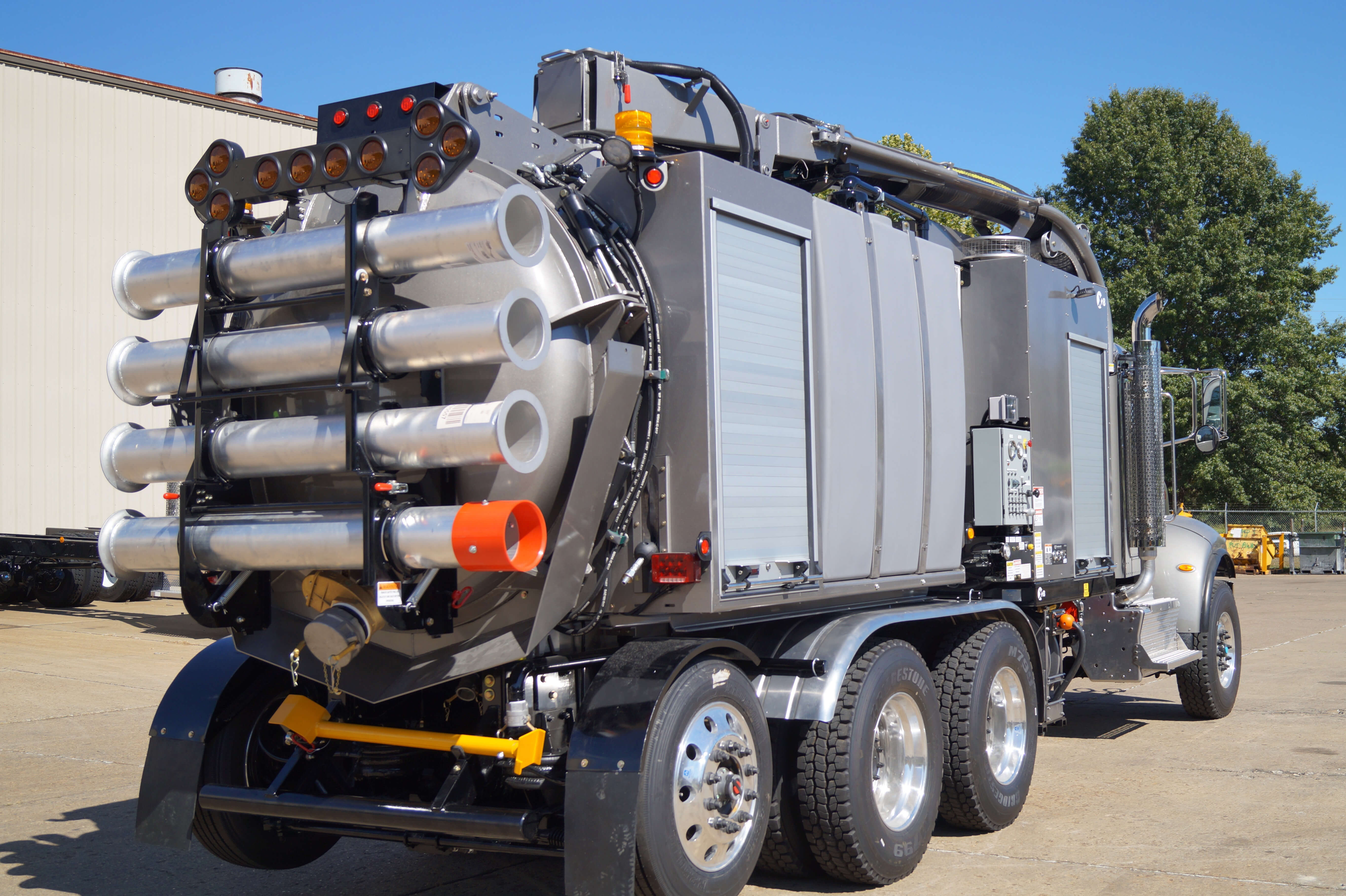 XVac X8 Air & Hydro Excavator Bortek PWX