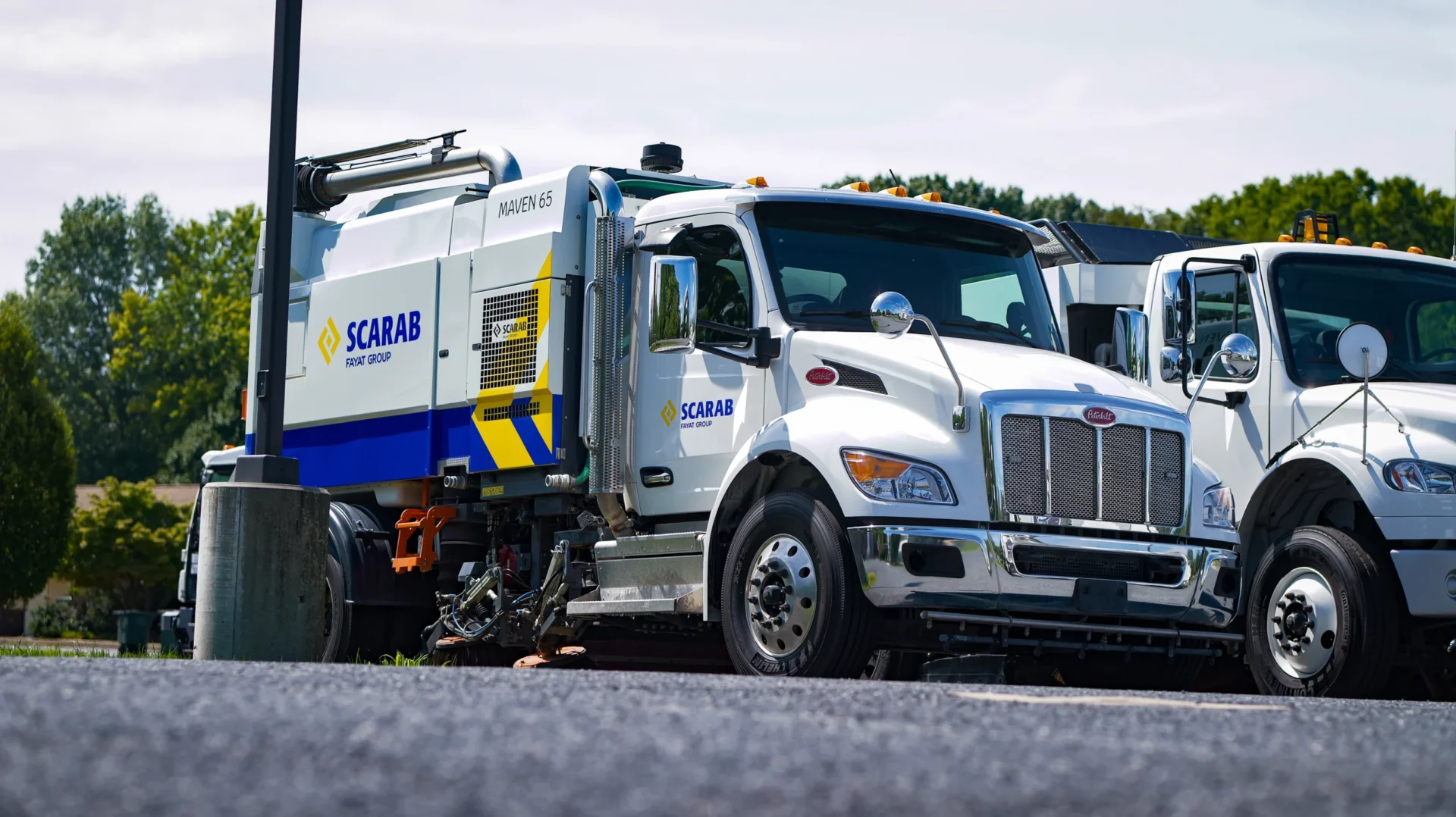 Scarab Maven 65 twin-engine vacuum street sweeper rental